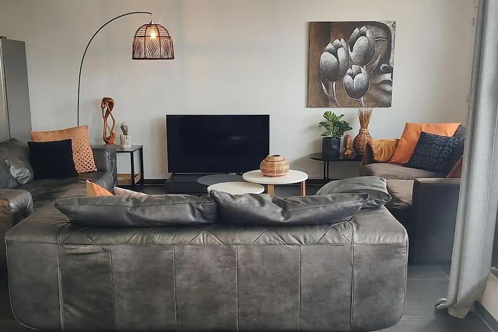 Schitterende Loft Met Gratis Parking, Vlakbij Antwerpen Apartment Belgium